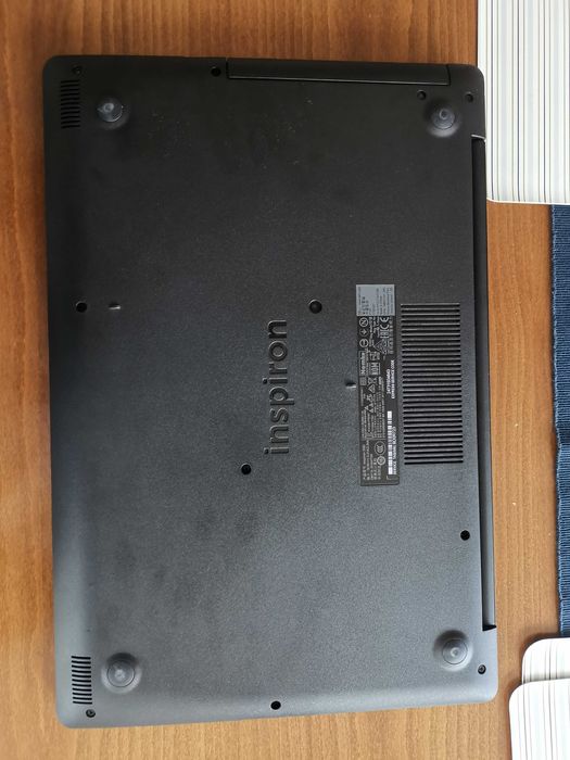 Dell Inspiron 15