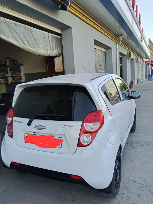 Продантся Spark 2011 год