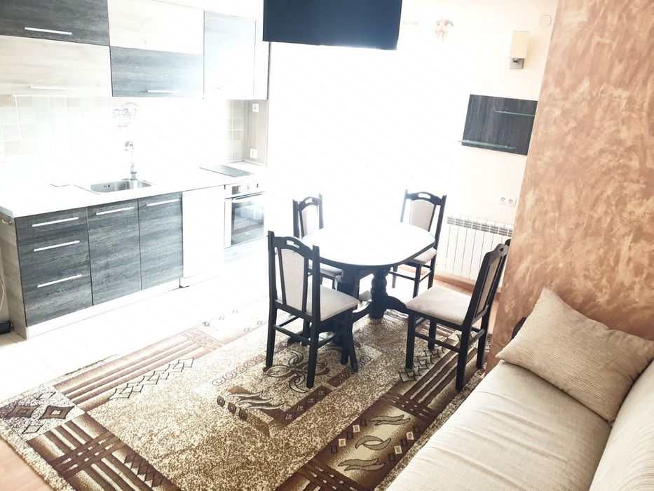 Дава се под наем Тристаен апартамент в София, Бъкстон - 85 кв.м за 688.5 € - Снимка #7