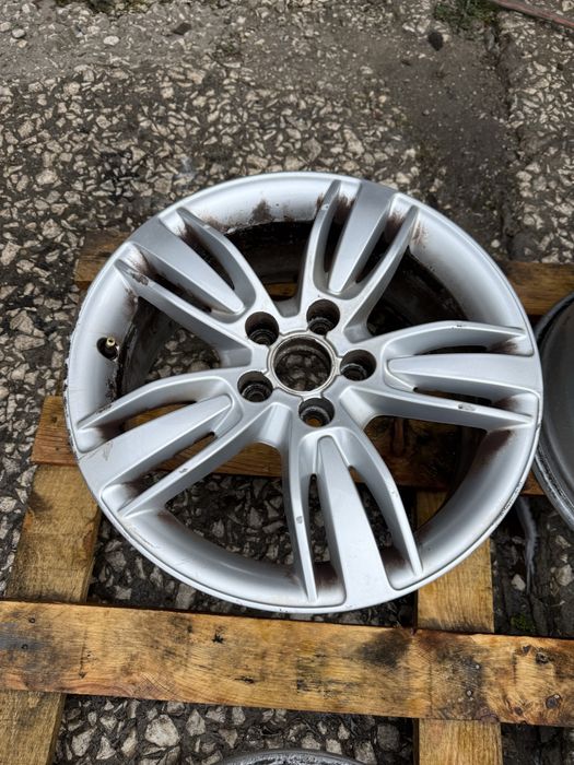 Алуминиеви джанти Audи Q3 7Jx 17" ET43 5x112 8U0601025P ном 512
