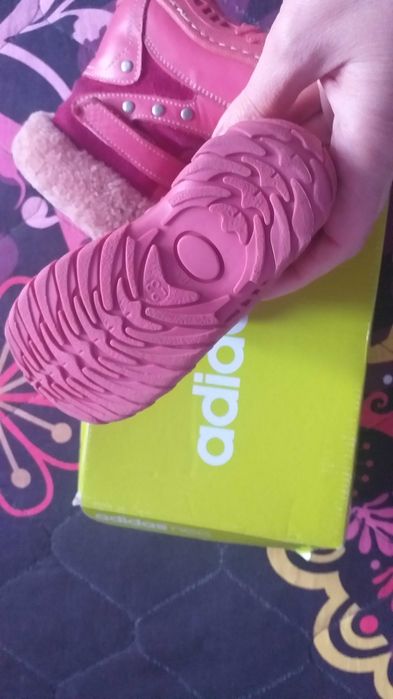 Детски оригинални ботушки за момче размер 32.5   цена 80лв.