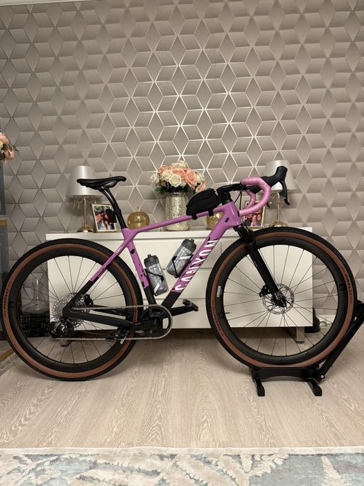 Gravel Canyon Grizl CF SLX 8 etap  Rudy XPLR