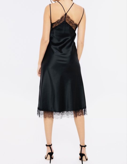 Rochie nissa tip furou