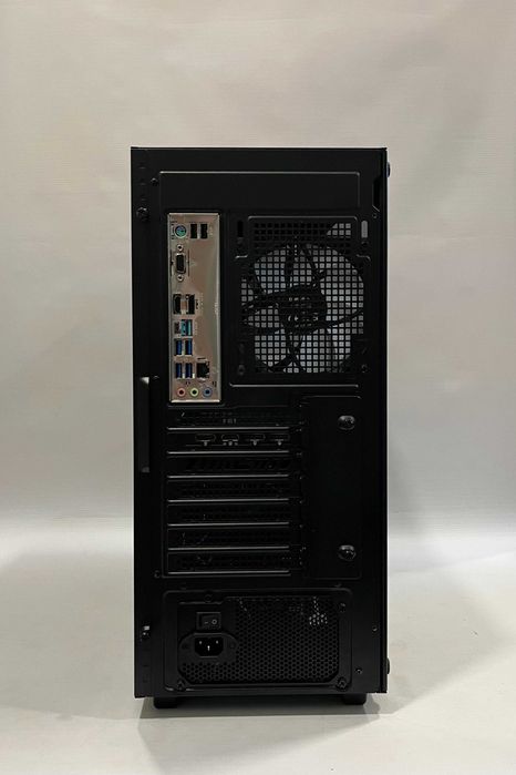 Геймърски компютър АMD Ryzen 5 5500, RX 6700XT 12GB, 16GB ram