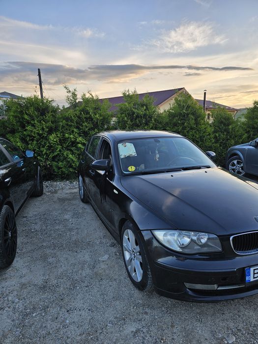 Vând BMW Seria 1 
Motor 118d 122cp
Mașina in prezent are 280.000km în