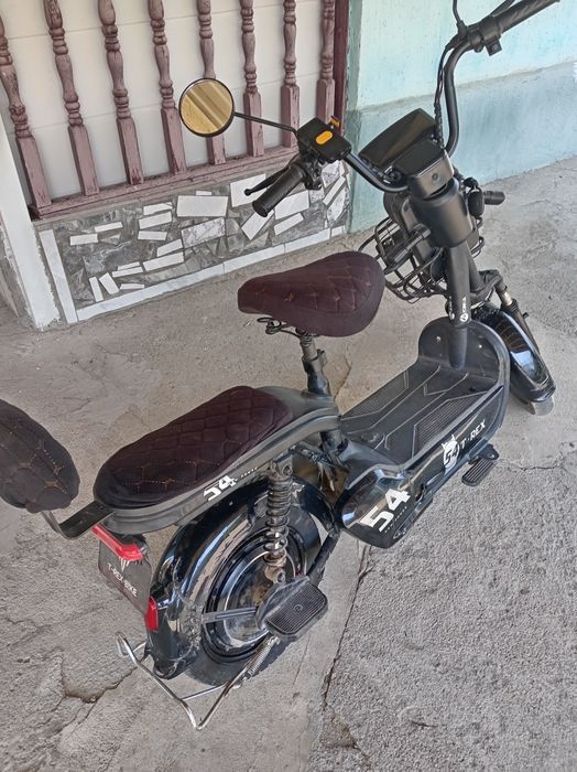 Продам электро скутер t-rex 54