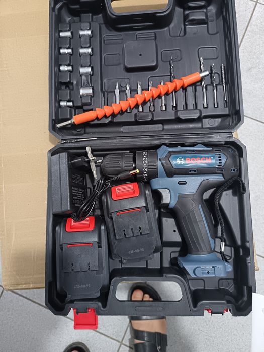 Продам шрупавер Bosh