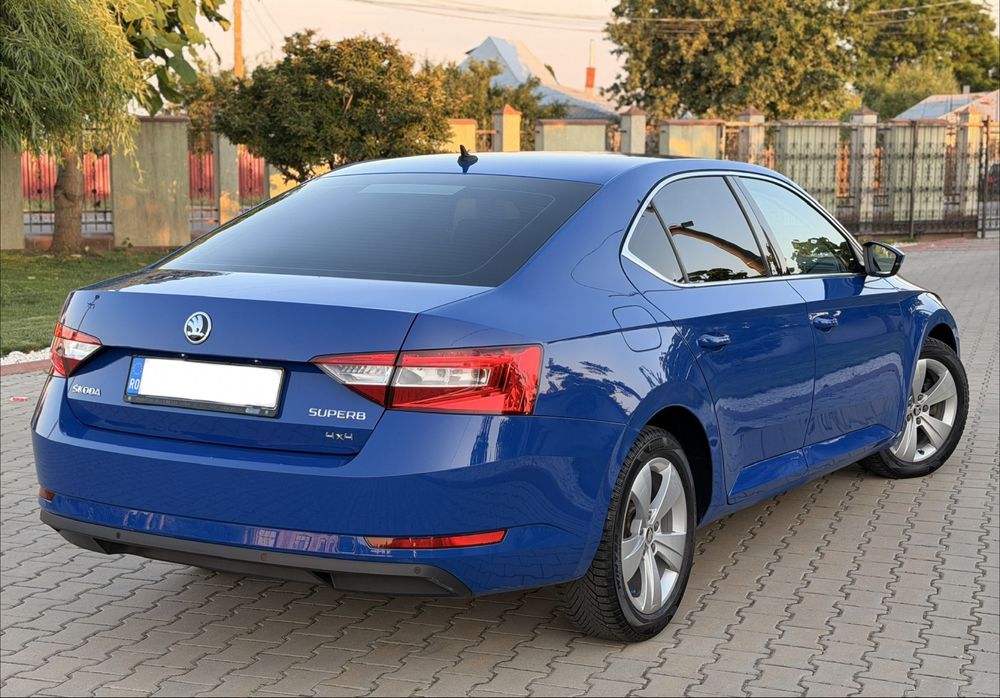 SKODA Superb 2019 — imagine 4