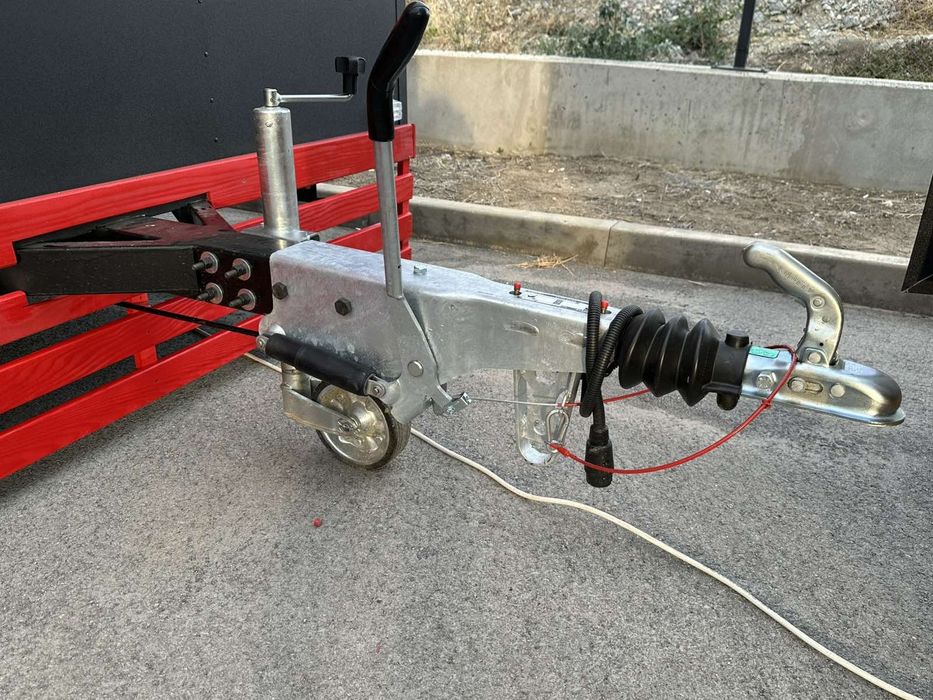 Търговска каравана за бързо хранене със спирачка 4*2*2.1