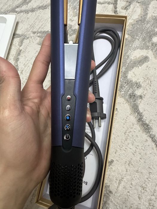 Продам фен-выпрямитель