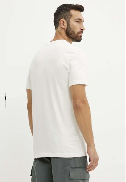 Чисто нова, оригинална Calvin Klein