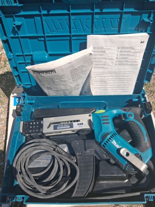 Surubelnita pentru gips carton Makita