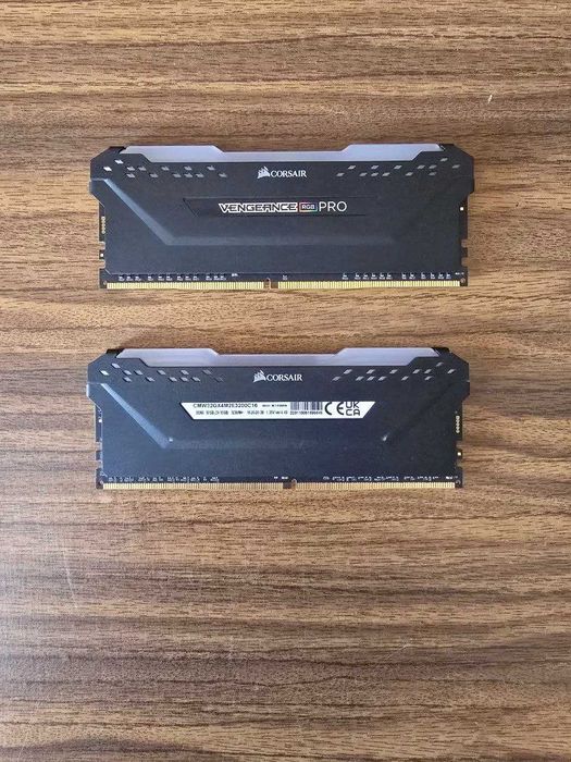 Оперативная память Corsair Vengeance RGB Pro 32GB (2x16GB) 3200MHz
