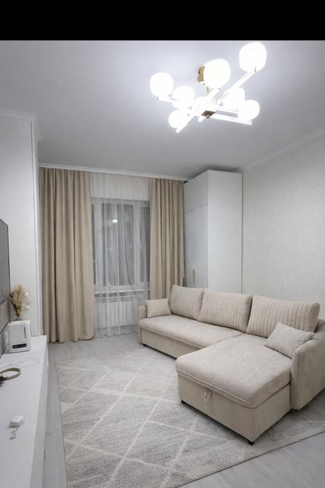 Шторы цвет бежевый