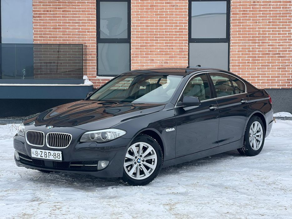 BMW - 520d / Webasto / 4 Butoane / Distronic  / KeyLess / 360 camere