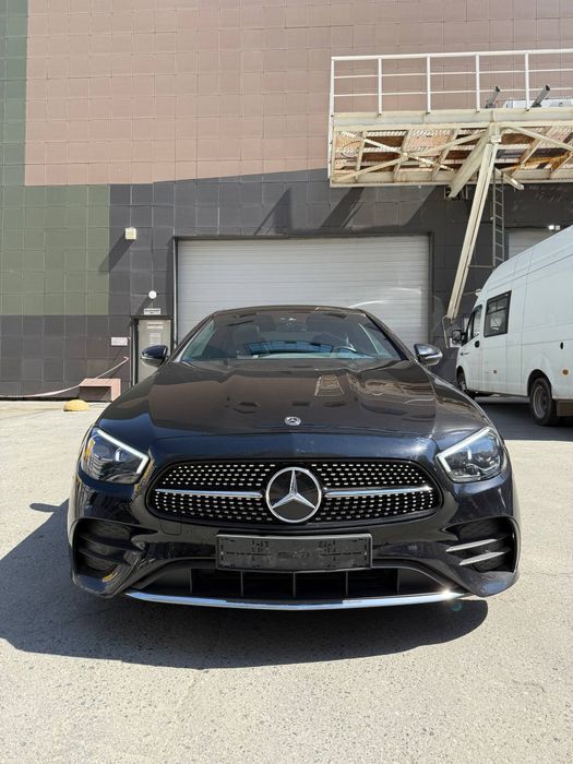 Mercedes Benz E300 Coupe