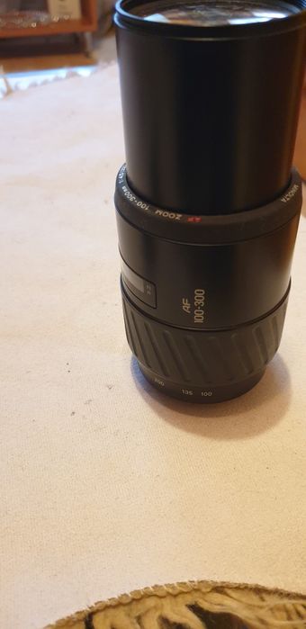 Obiectiv minoltaAF100