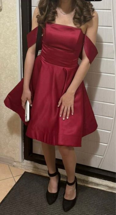 Продам платье вечернее