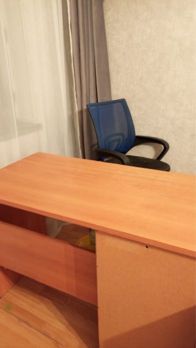 стул офисный продам