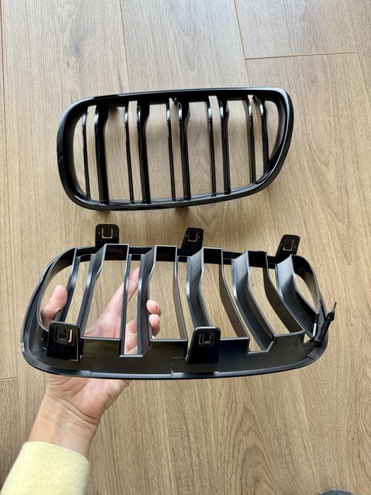 Решетки двойни черни бъбреци броня BMW БМВ Х3 Е83 X3 E83 черен лак