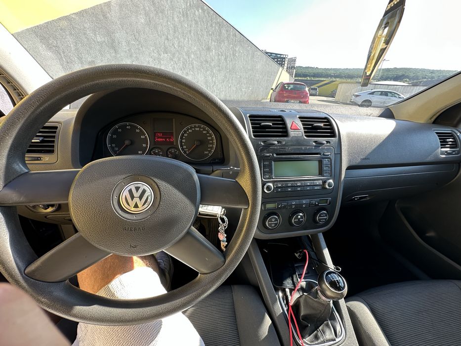 Volkswagen Golf 5, 2005, 1.6 FSI Benzină