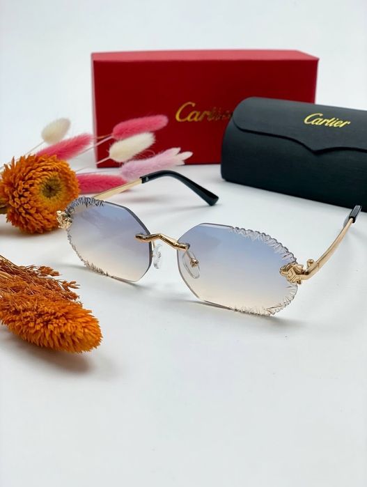 Очки солнцезащитные