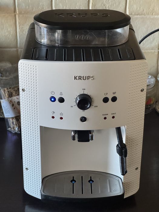 Espressor Automat Cafea Boabe Krups EA8105 15 bari Alb