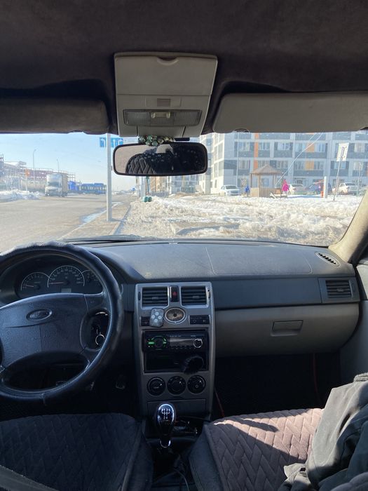 Приора 1 2010год