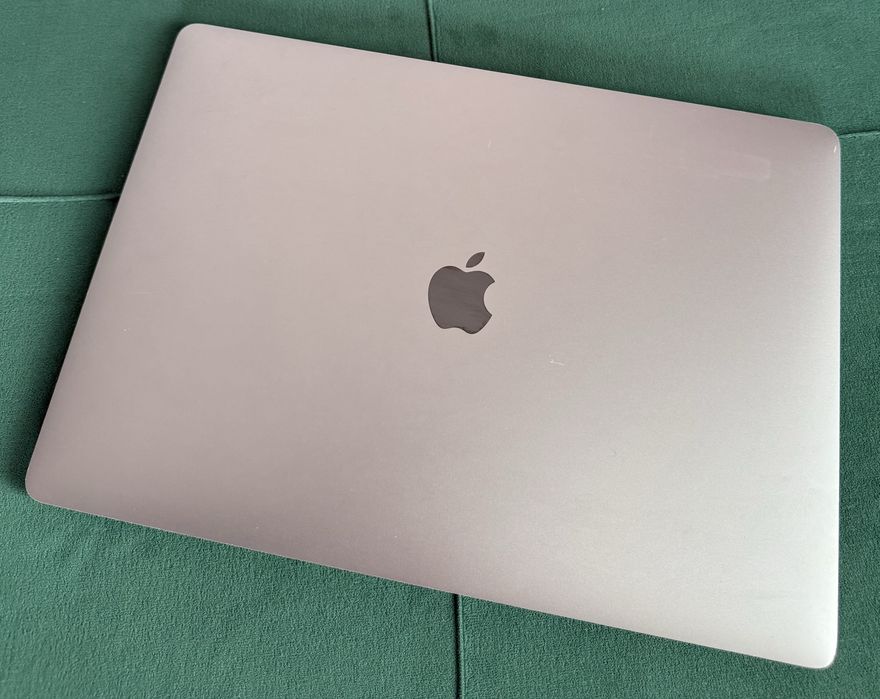 Apple MacBook Pro 15, 2 тб