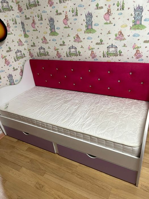 Продам детскую кровать