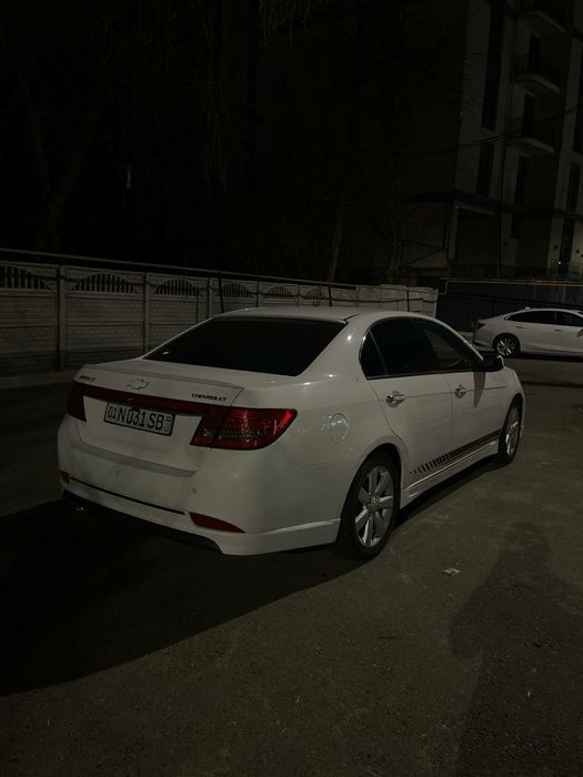 Chevrolet Epica 3-poz, full, avtomat juda yaxshi qaralgan