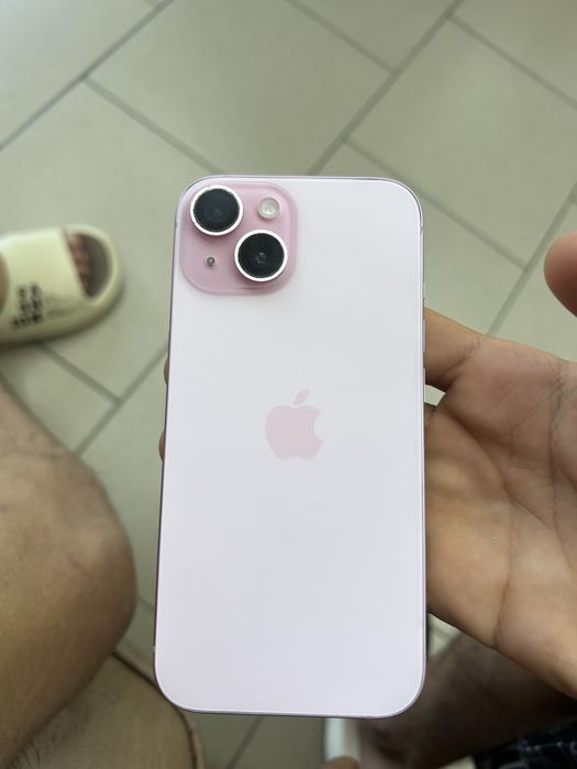 Iphone 15, schimb 87% bat 128gb