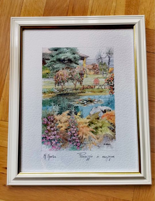 Антикварни картини в бели рамки авторски подписани цената е за 4 бр.