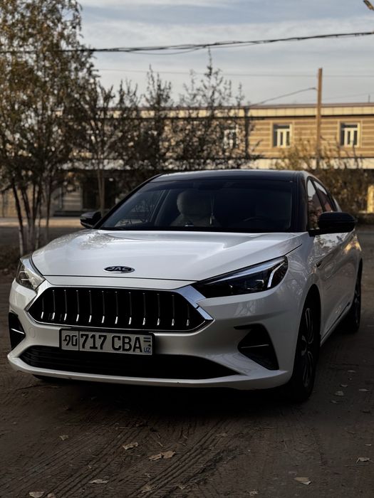 JAC J7 Full Pozitsiya