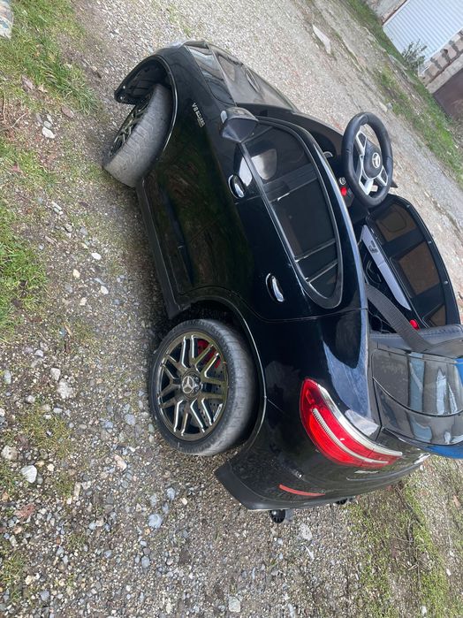 Кола с дистанционно