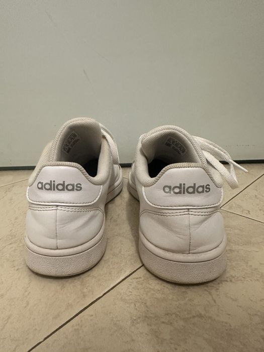 Оригинални маратонки Adidas