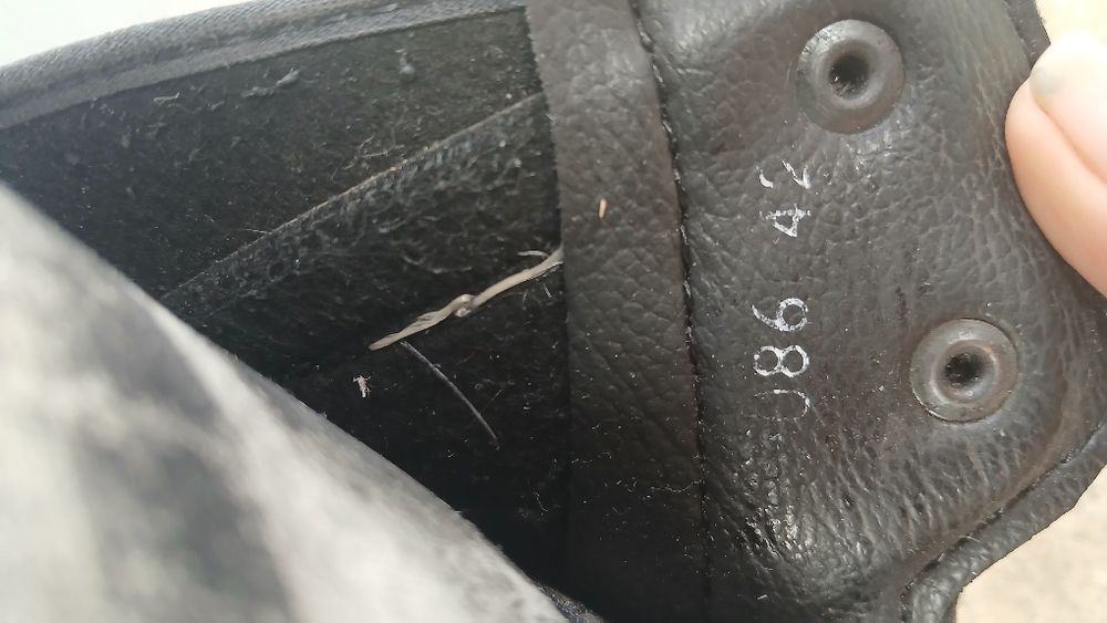 Ghete snowbord mărimea 42 dar merg și la41