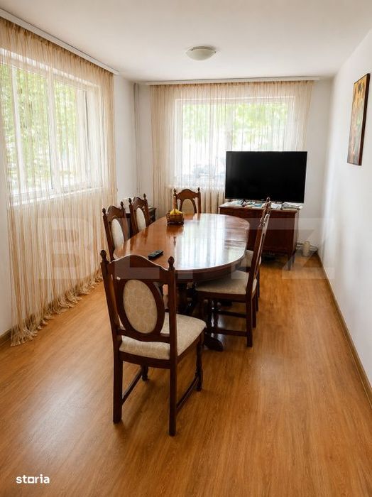 Casa de vanzare, 280 mp, zona Independentei