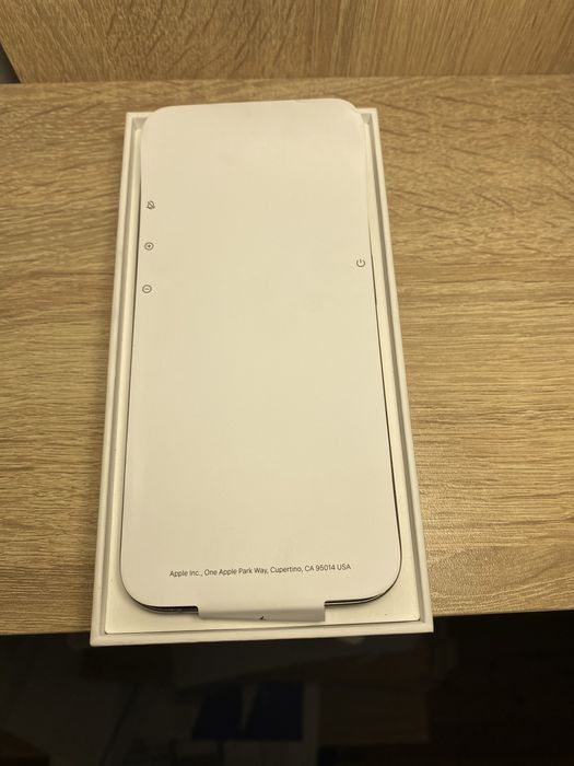 КАТО НОВ Iphone 15 pro 100% 128bg