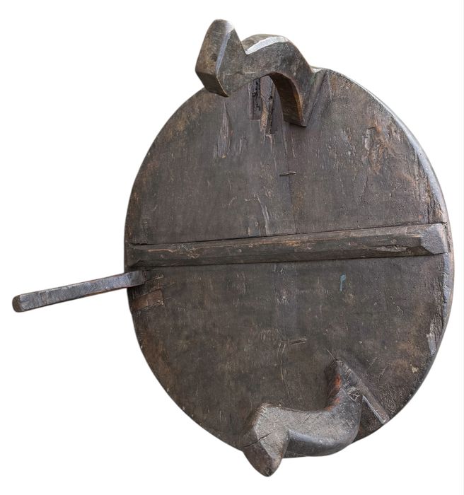 Masuta taraneasca veche blat rotund