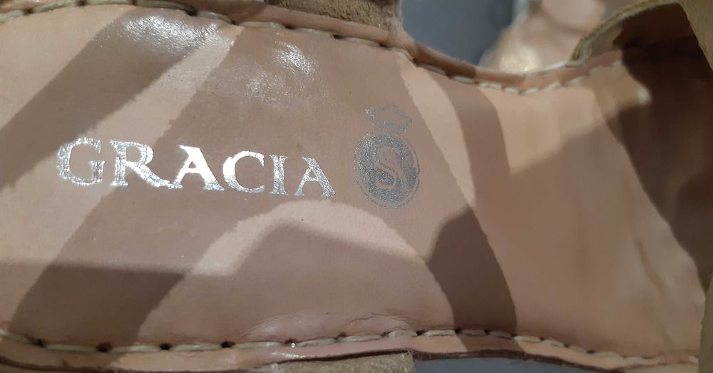 Дамски сандали Gracia