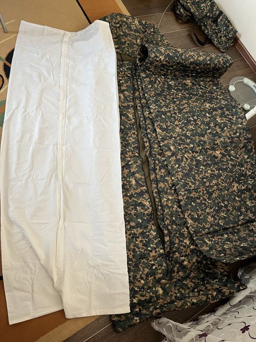 спальный мешок с простыней и коврик