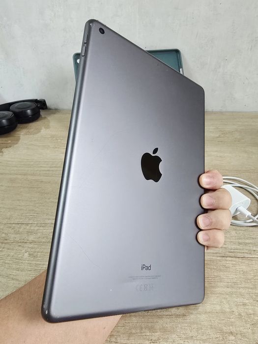 Продам iPad 9 + Apple pencil