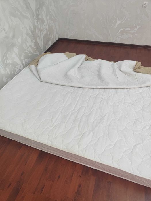 Матрас для кровати