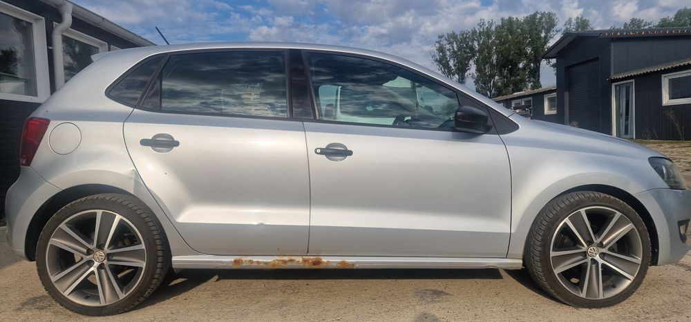 VOLKSWAGEN Polo 2011 — imagine 5