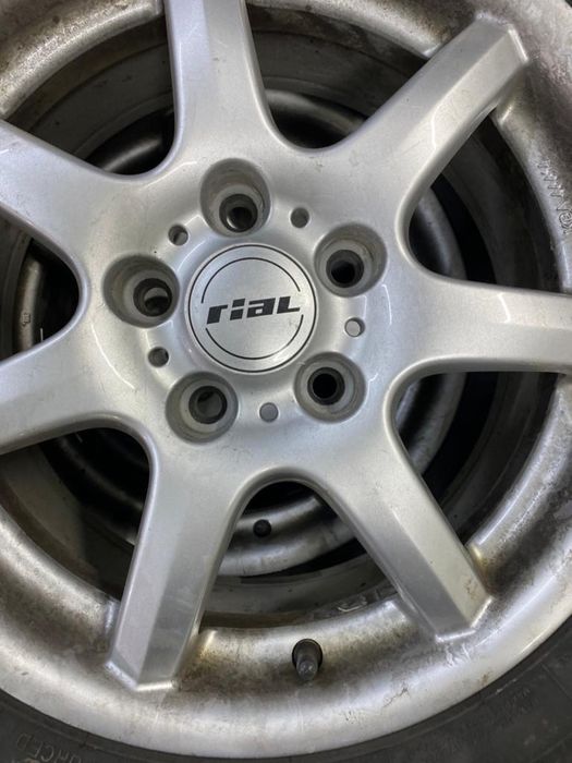 Автошины 215*60*r16 с дисками Rial(немецкое качество)