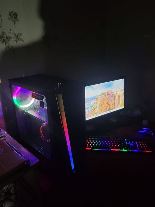 Срочна сатылады компьютер