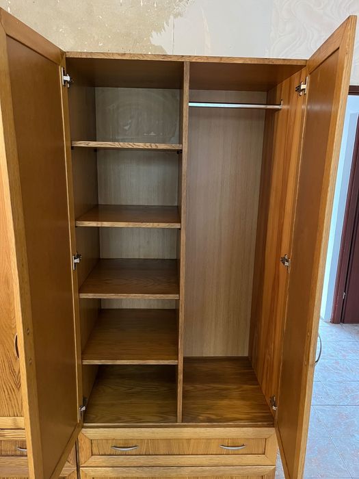 Комплект мебели за обзавеждане на спалня