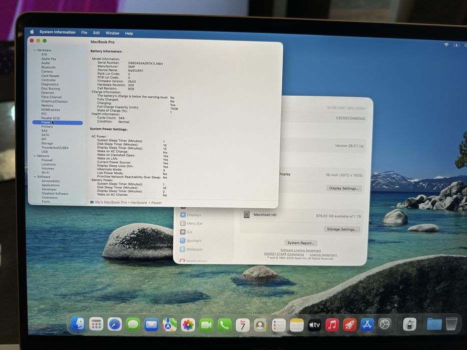 Laptop MacBook Pro 2.3 ghz Intel i9 16 gb 2667 mhz ddr  4 1TB stocare