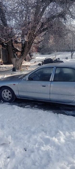 Автомобиль Митсубиси Галант